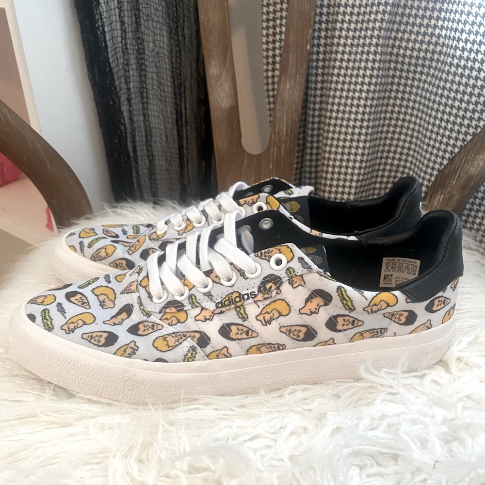 LIKE NEW LIMITED EDITION BEAVIS AND BUTT-HEAD ADIDAS 3MC